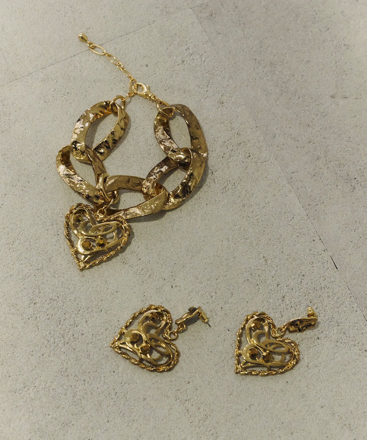 セット価格‼️ヴィンテージネックレス＆GGハートモチーフピアス Vintage調オリジナルハートモチーフピアス – LA BELLE ETUDE