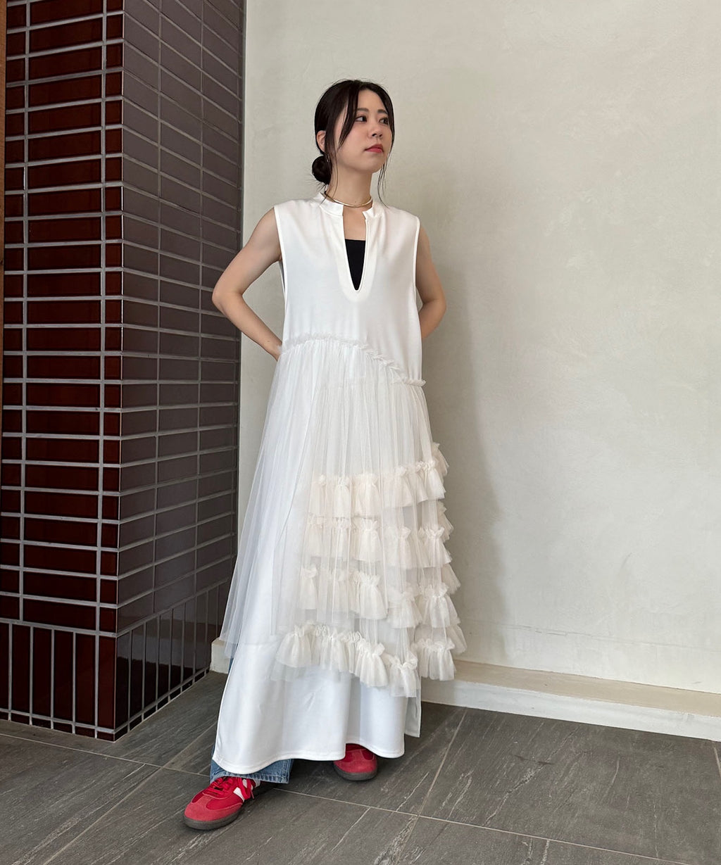 アシンメトリーチュールデザイン深Vカットワンピース/163cm – LA