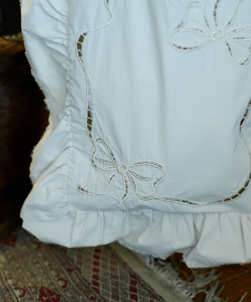 【Lam Balm】ヴィクトリアエンブロイダリーピロートートバッグ