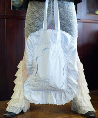 【Lam Balm】ヴィクトリアエンブロイダリーピロートートバッグ