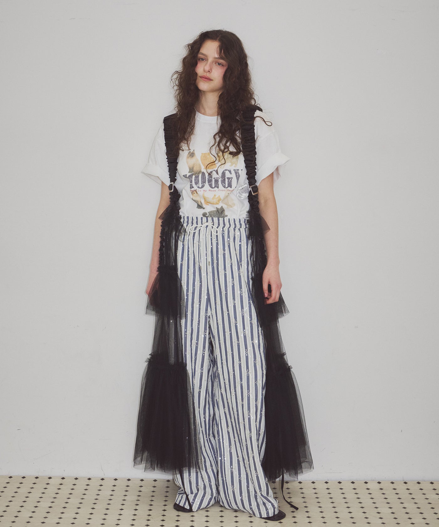 J1U by LA BELLE ETUDE】シースルーボリュームチュールデザインジレ