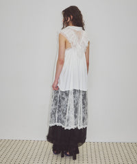 【予約】ボタンディテールサテンレースキャミチュニック