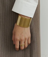 【room153】ドットラインバングル