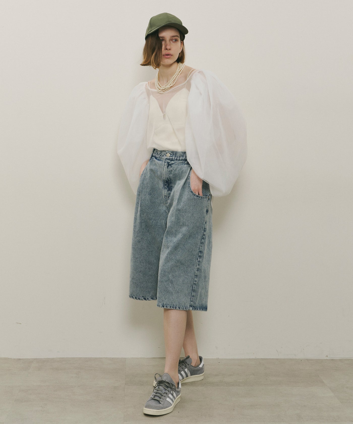H BEAUTY&YOUTH デニムタックハーフパンツ H BEAUTY&YOUTH UNITED ARROWS（エイチビューティーアンドユース