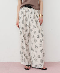 【予約】【room153】エンブロイダリーフラワーリラックスパンツ