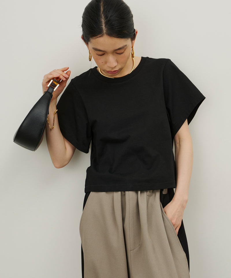【room153】カーブショートTシャツ