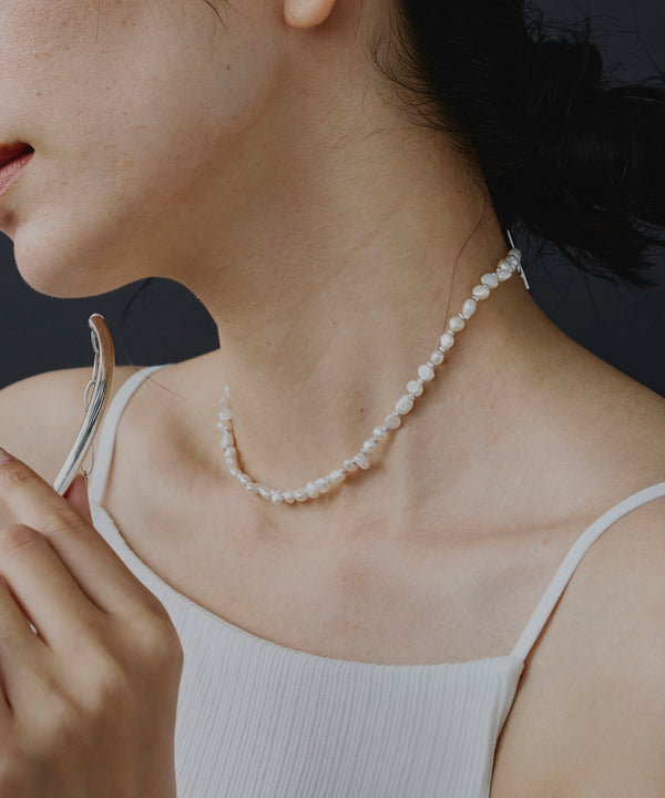 【loni】Crop pearl combi necklace
