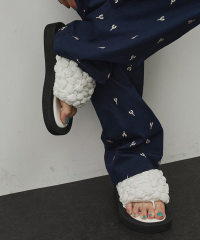 ボリュームポコポコサンダル