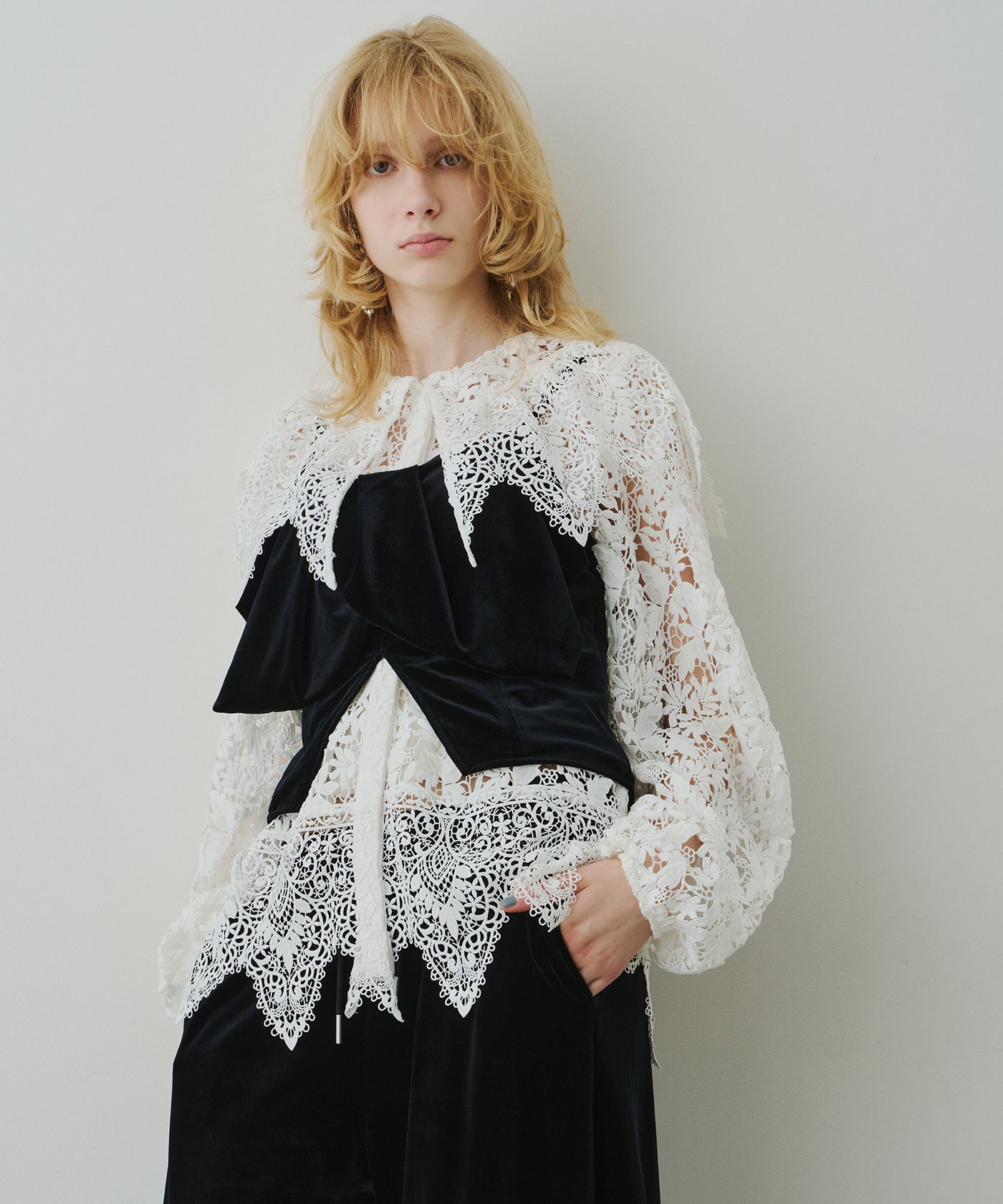 BIGベロアリボンモチーフビスチェ – LA BELLE ETUDE online store