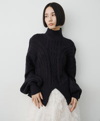 【予約開始待ち】【TEN by LA BELLE ETUDE】ケーブル柄ペプラムニット
