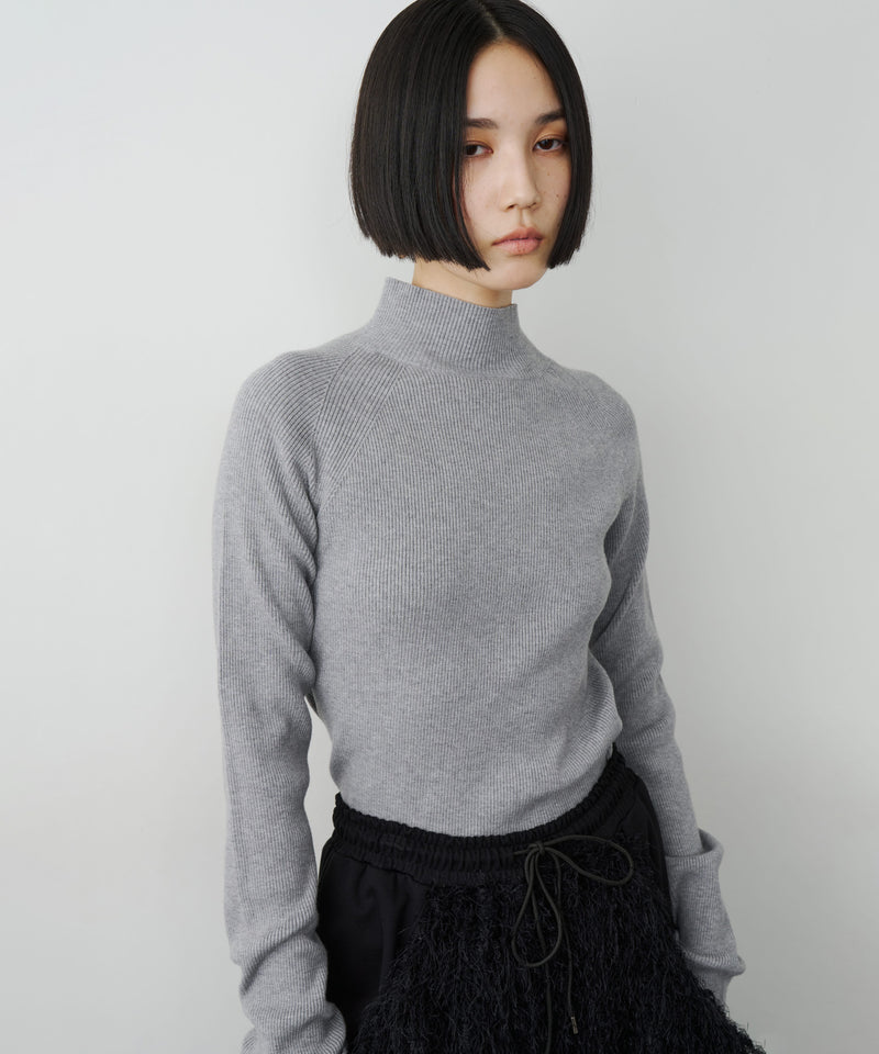 【予約開始待ち】ハイネックリブ長袖ニット