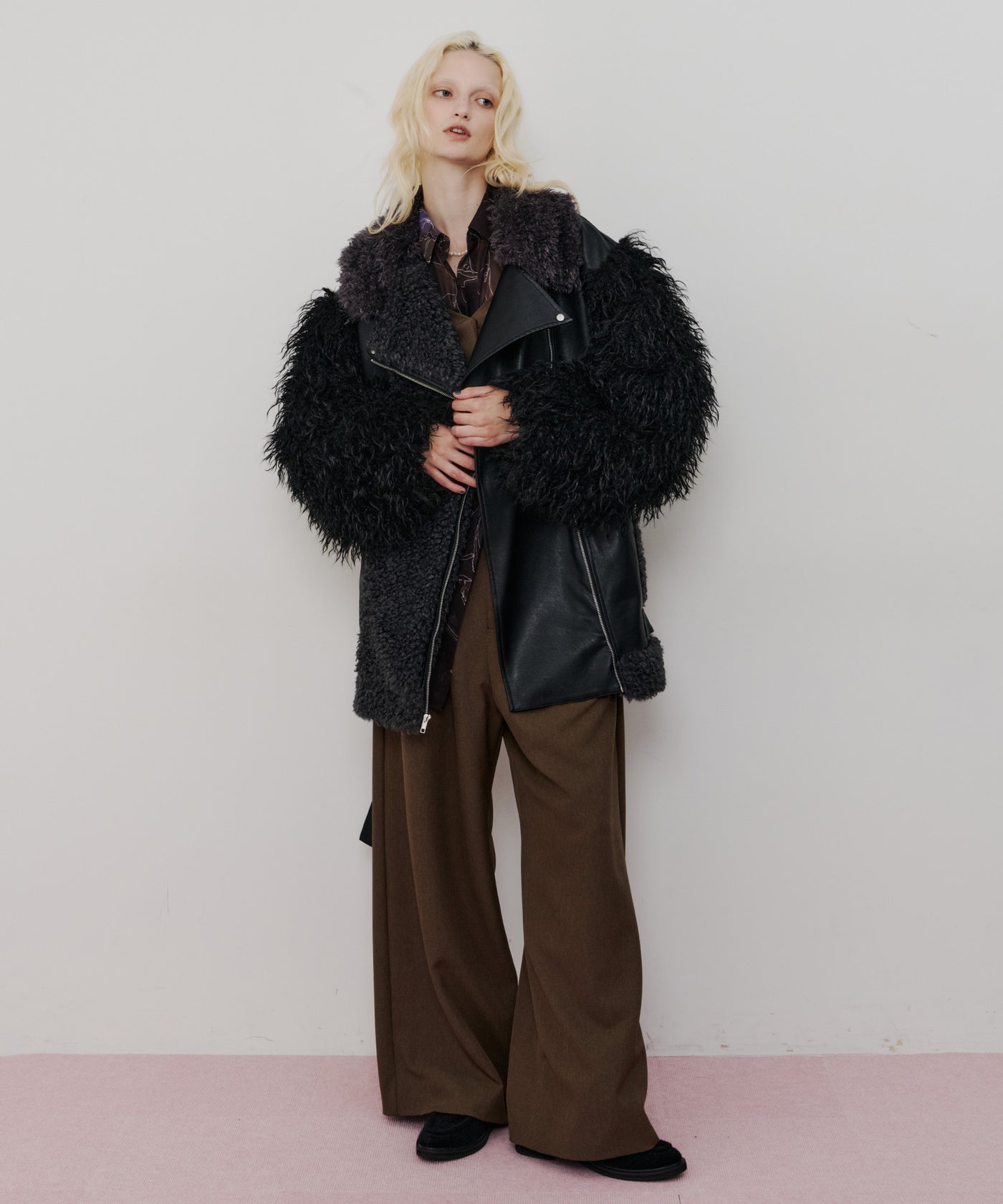 一部カラー予約】ボリュームファー×レザーBIGジャケットコート – LA