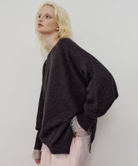 アシンメトリースリットニット