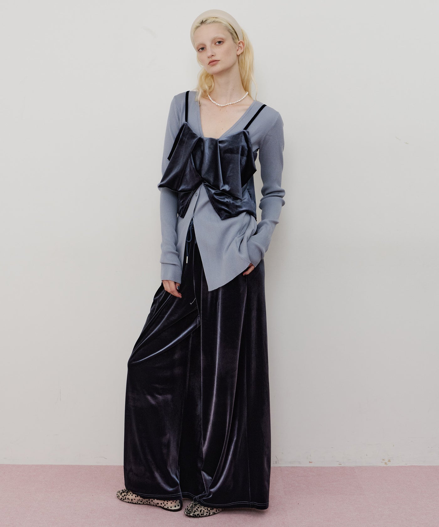 再入荷予約】ベロアワイドパンツ – LA BELLE ETUDE online store