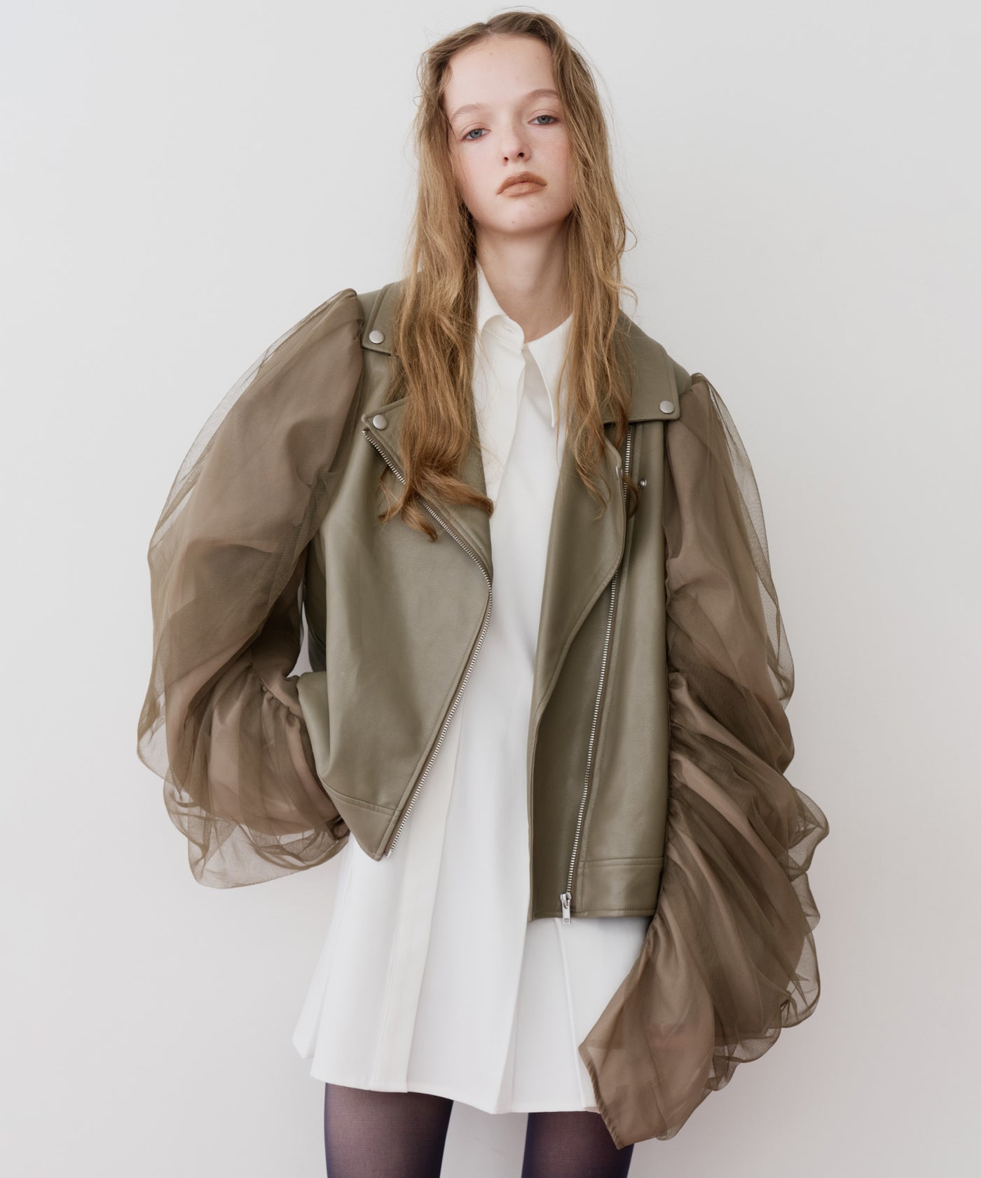 ギャザードレープチュールスリーブレザーJK – LA BELLE ETUDE online store