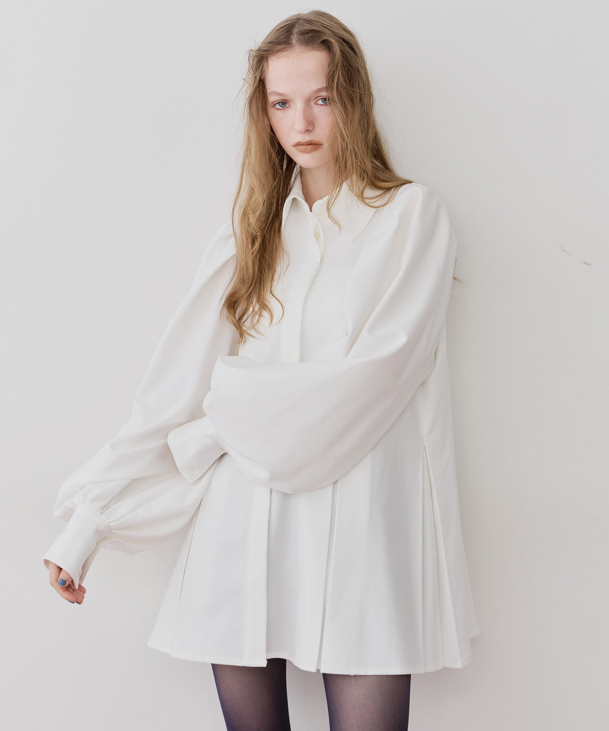 タグ付新品☆ボウタイ付きリラックスブラウス☆ラベルエチュード☆グレー タグ付新品☆ボウタイ付きリラックスブラウス☆ラベルエチュード☆グレー