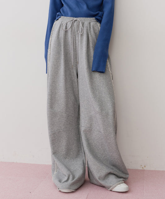 ボリュームカーブスウェットパンツ