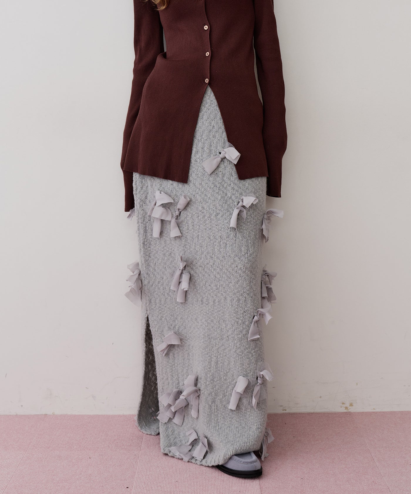 J1U by LA BELLE ETUDE】メニーリボンニットIラインスカート – LA