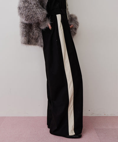 アシメサイドラインデザインパンツ