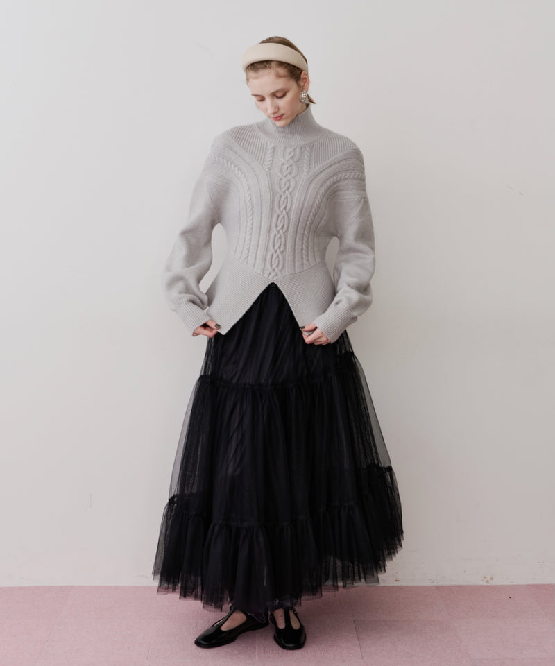 【TEN by LA BELLE ETUDE】ケーブル柄ペプラムニット