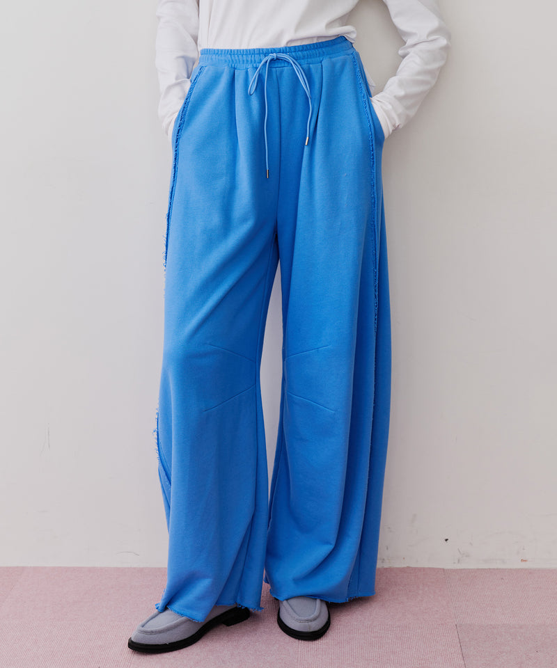 ボリュームカーブスウェットパンツ