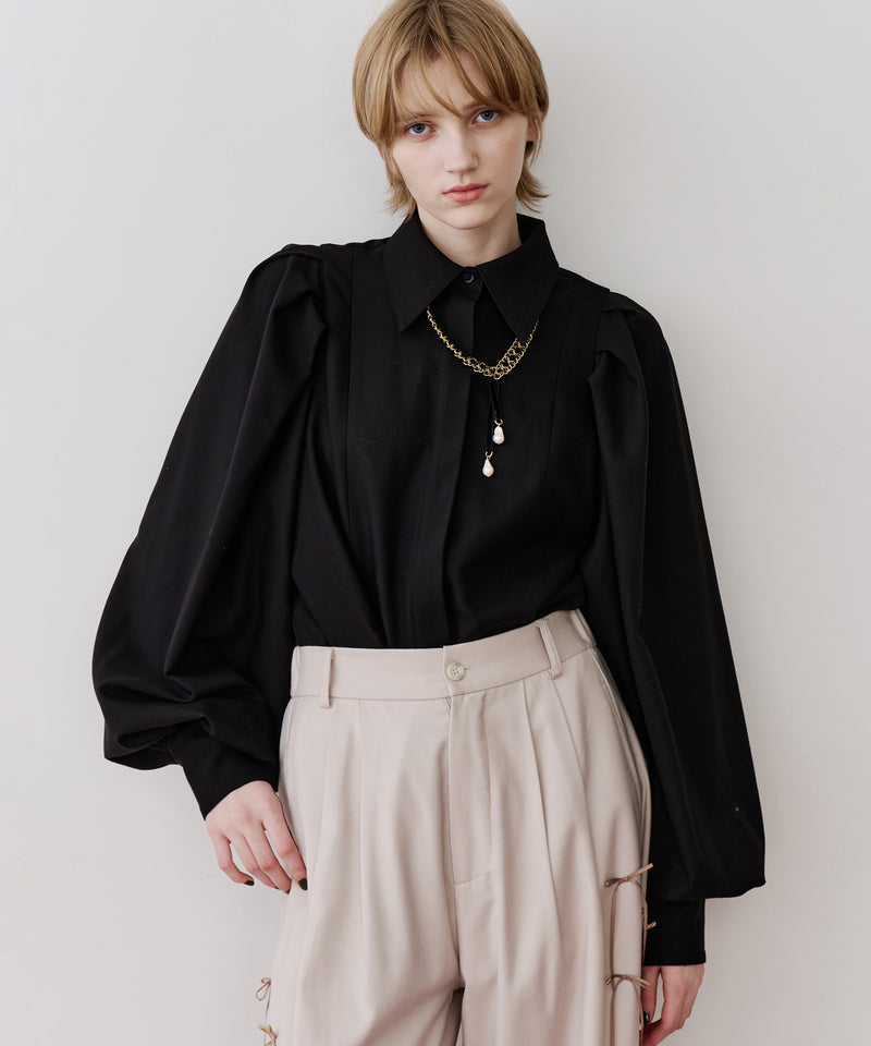 タックフレアボリュームスリーブブラウス