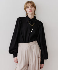 タックフレアボリュームスリーブブラウス