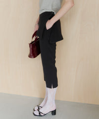【GIUNON】layerd frill capri pants / レイヤードフリルカプリパンツ