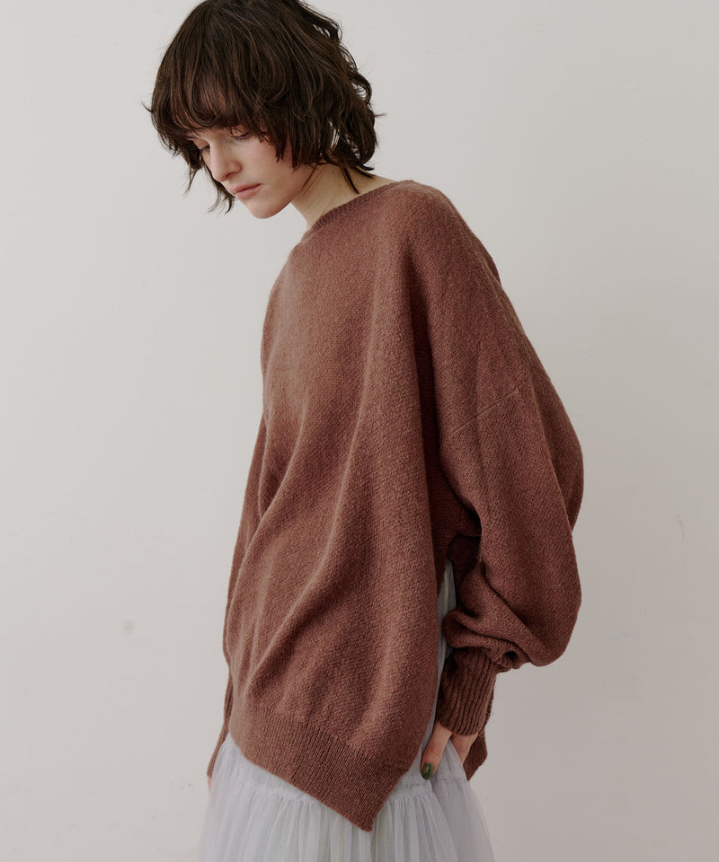 アシンメトリースリットニット