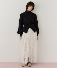 【TEN by LA BELLE ETUDE】ケーブル柄ペプラムニット