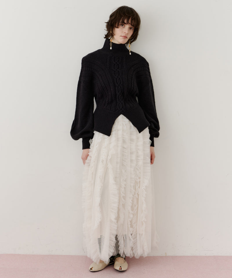 【TEN by LA BELLE ETUDE】ケーブル柄ペプラムニット