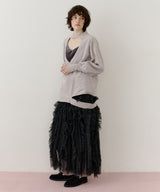 ねじりチョーカー深V裾デザインニット