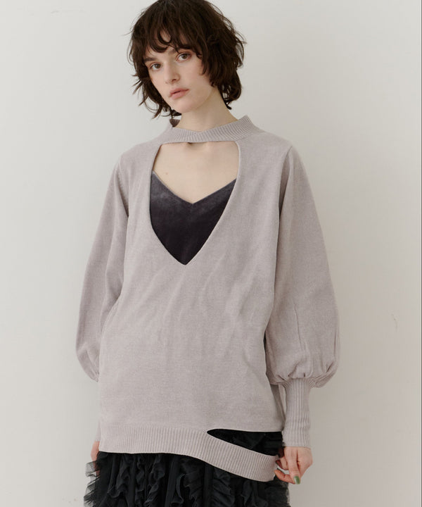 ねじりチョーカー深V裾デザインニット