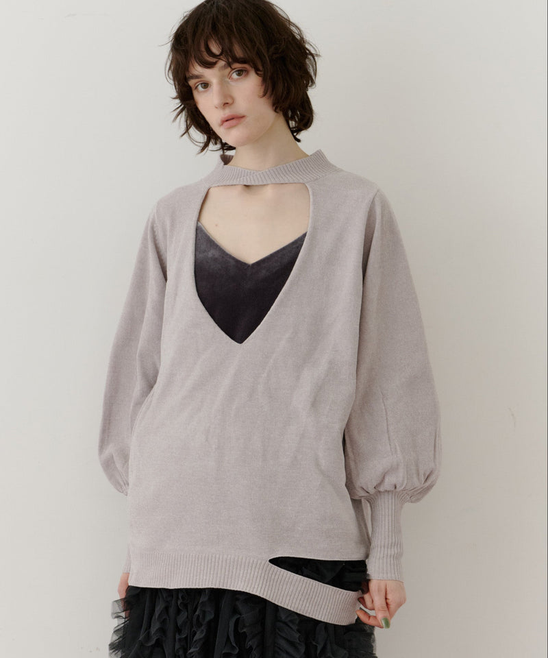 ねじりチョーカー深V裾デザインニット