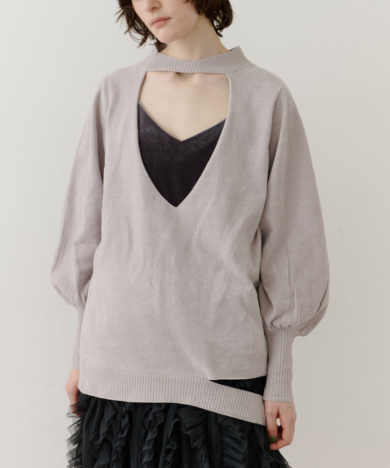 ねじりチョーカー深V裾デザインニット