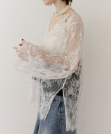 【予約開始待ち】2WAY総レースVネックオーバーTOPS