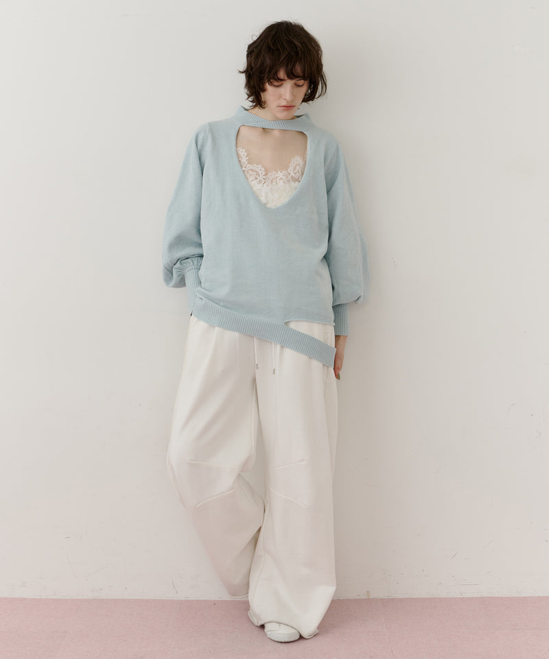 ねじりチョーカー深V裾デザインニット