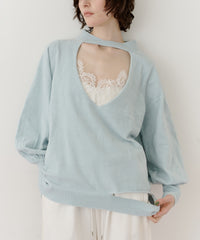 ねじりチョーカー深V裾デザインニット