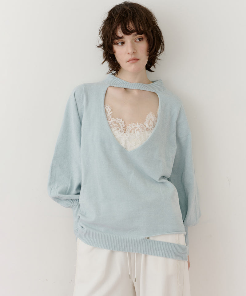 ねじりチョーカー深V裾デザインニット