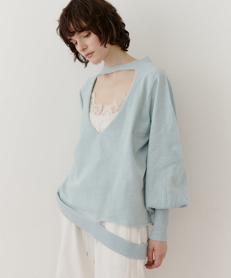 ねじりチョーカー深V裾デザインニット