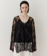 【予約開始待ち】2WAY総レースVネックオーバーTOPS