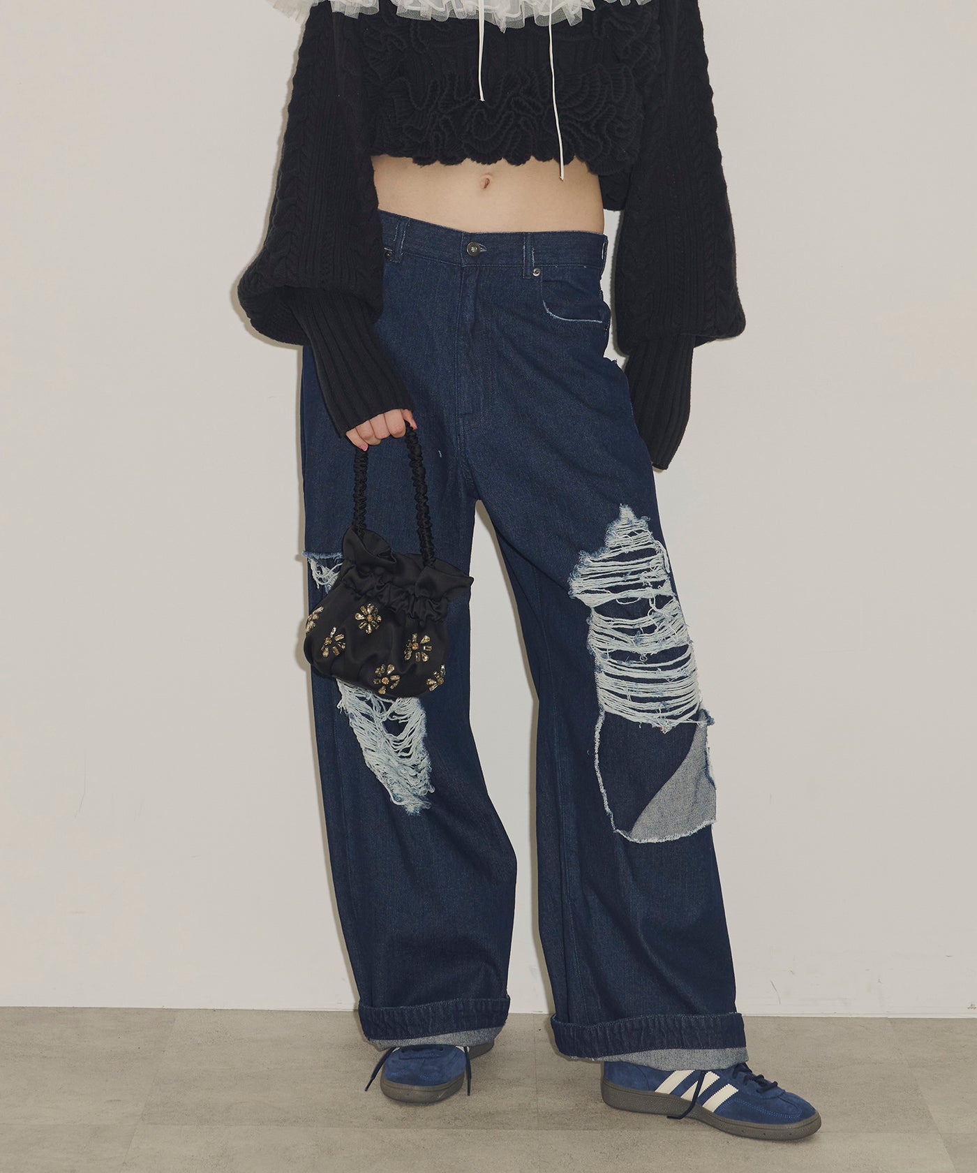 1127J100018_94e2e5ec-5e55-4f44