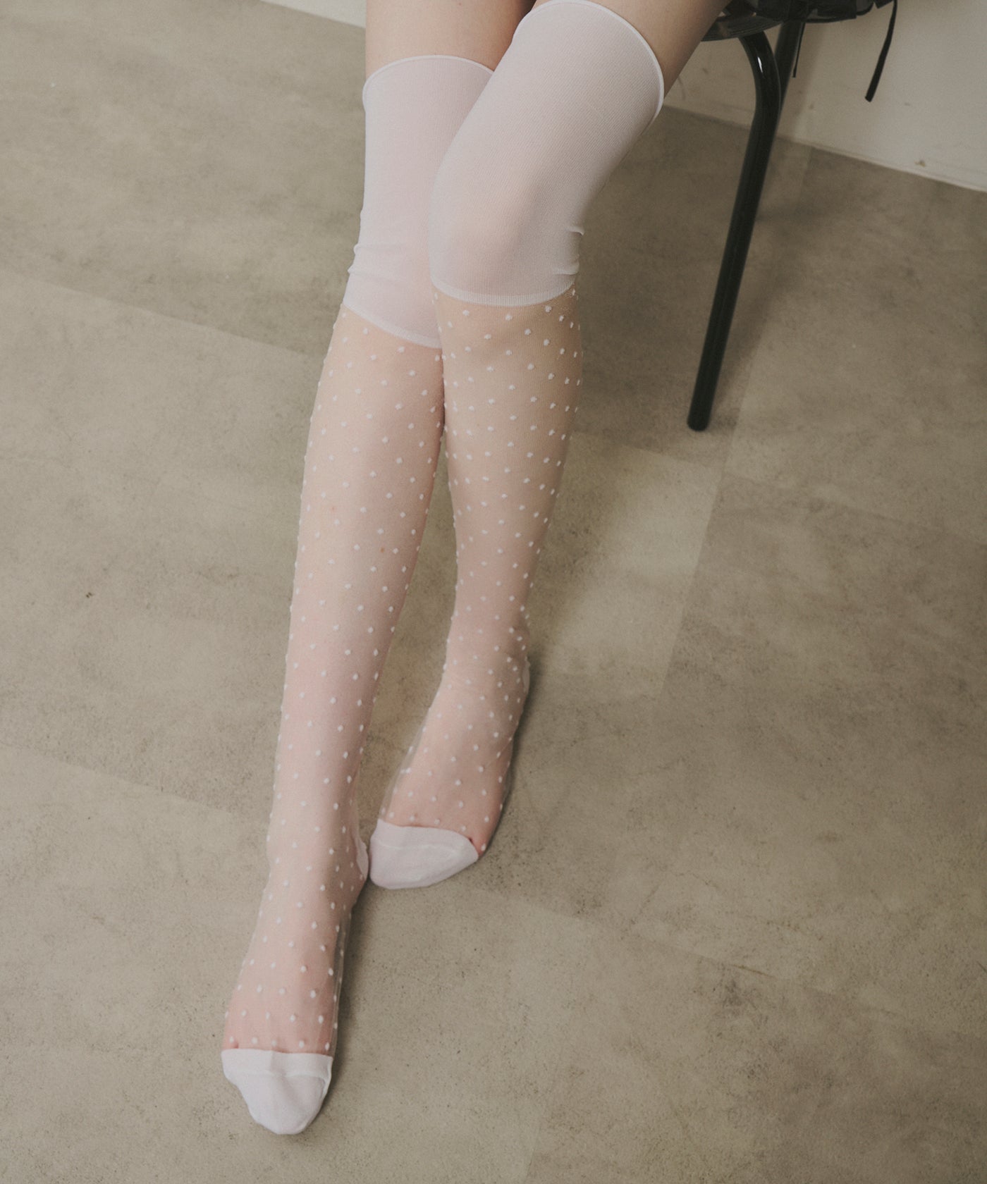 J1U by LA BELLE ETUDE】シアードットハイソックス – LA BELLE