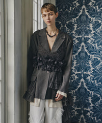 【予約開始待ち】アシンメトリーチュールドッキングテーラードJK