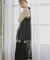 【予約】ボタンディテールサテンレースキャミチュニック