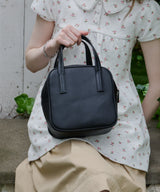 【GIUNON】smooth square pocket bag / スムーススクエアポケットバッグ