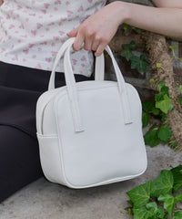 【GIUNON】smooth square pocket bag / スムーススクエアポケットバッグ