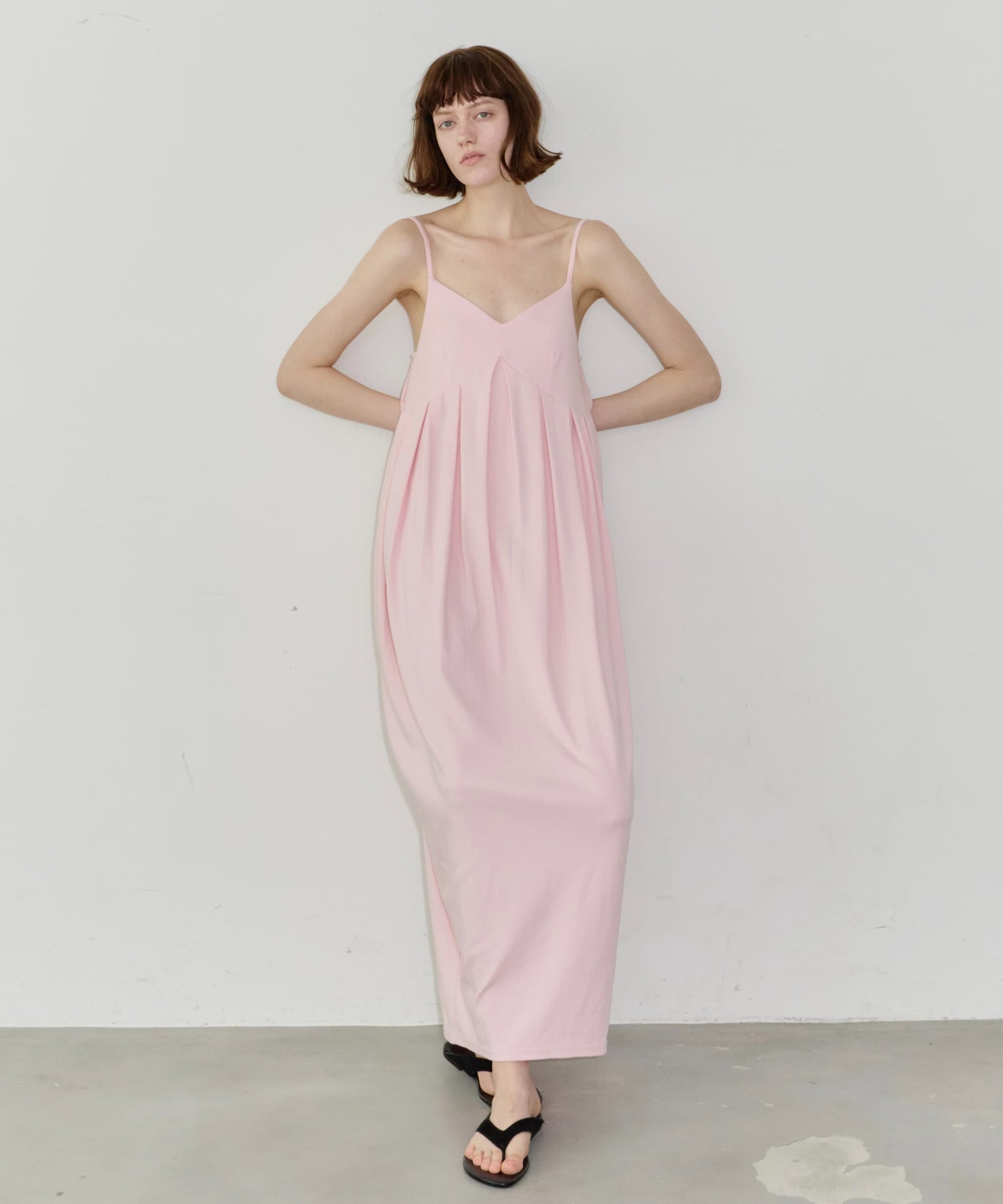 タックボリュームカットワンピース – LA BELLE ETUDE online store