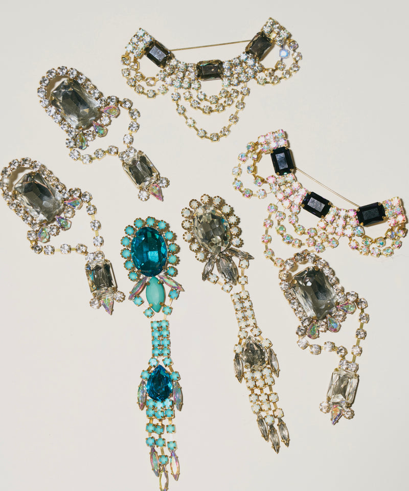 bijou brooch