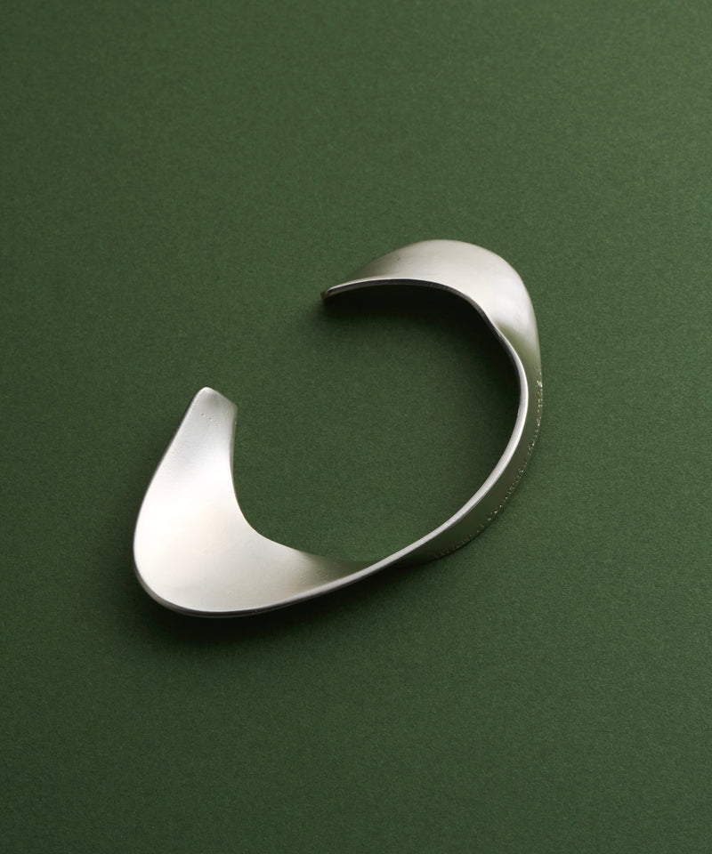 【予約】【loni】Letterring Leaf Plate Bangle